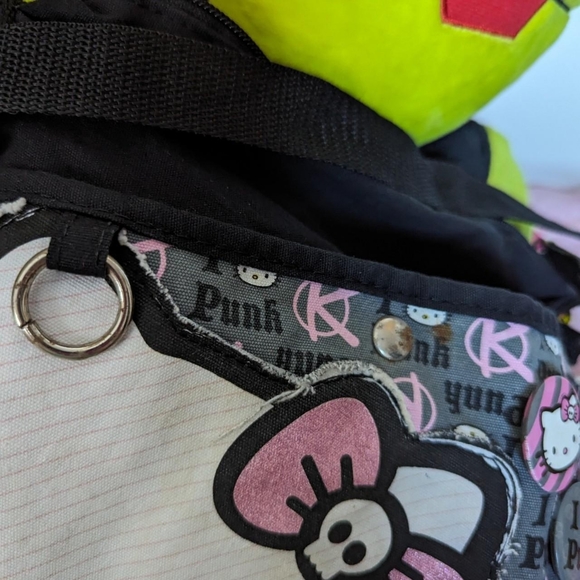 hello kitty / loungefly 2009 i kitty punk  purse bag - Picture 2 of 5